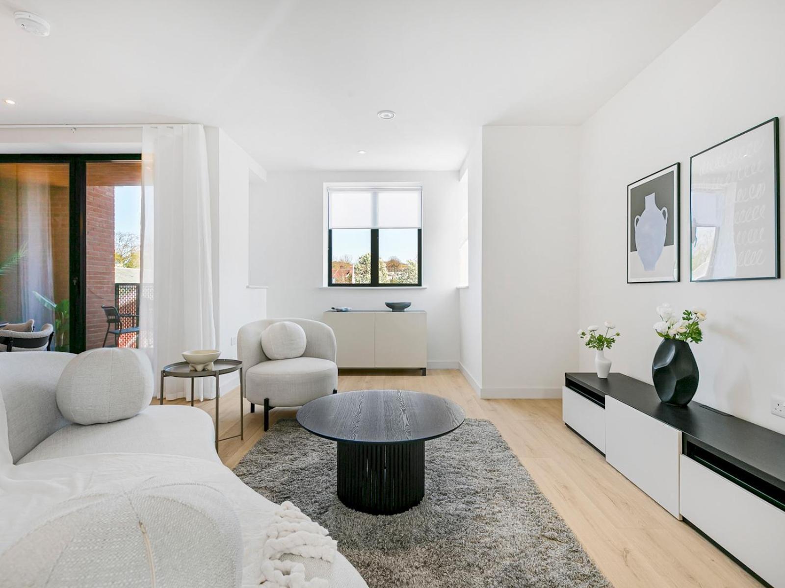 Pass The Keys Chic 3-bedroom Retreat With Private Balcony Londres